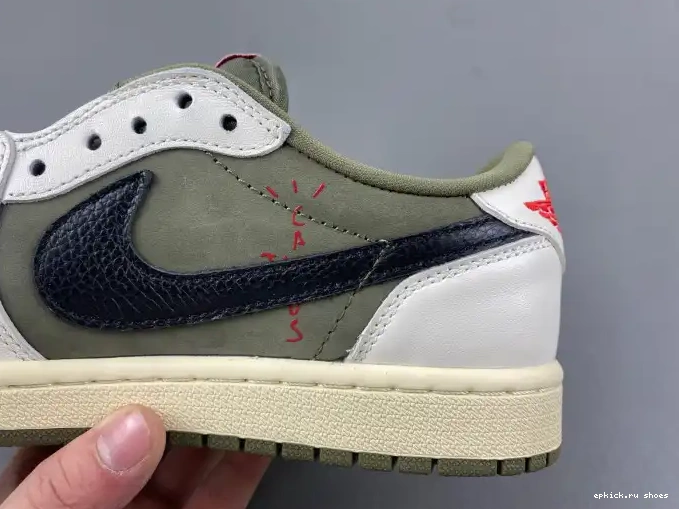 Rep X MEDIUM OLIVE TRAVIS AIR OG SCOTT JORDAN 1 DM7866-200 LOW 0525